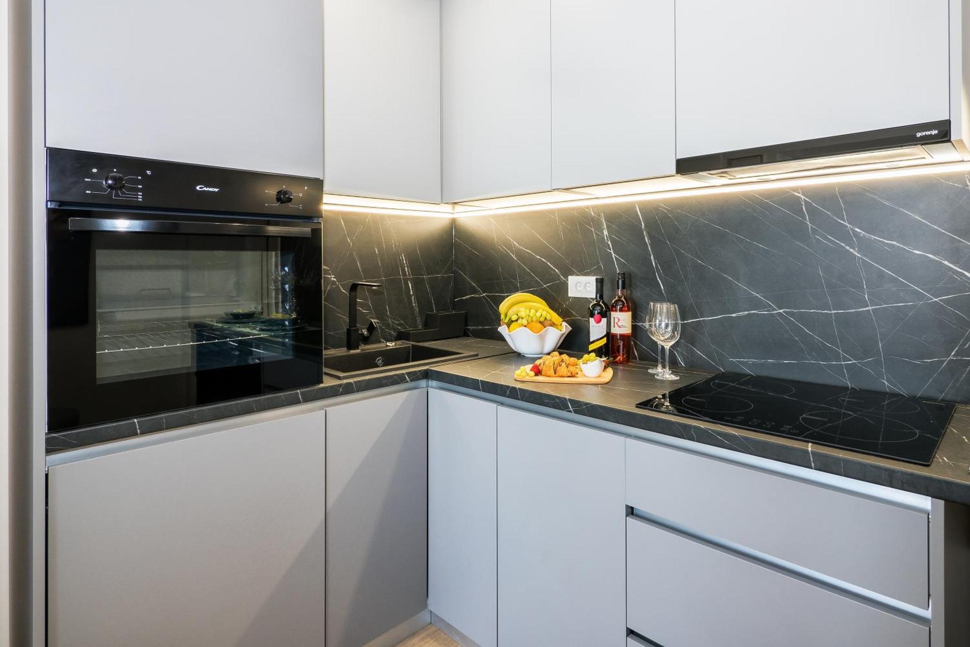 Apartments And Rooms By The Sea Lokva Rogoznica, Omis - 2973 Room photo